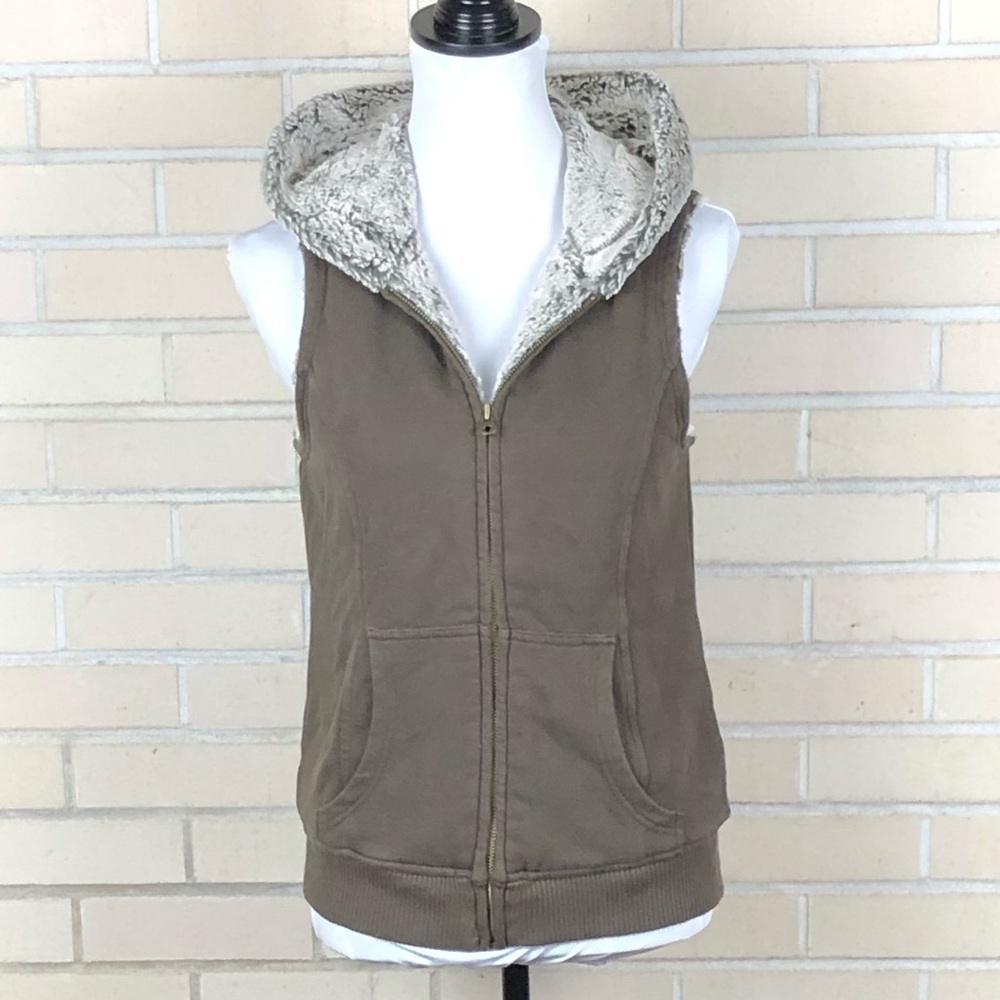 True Grit Faux Fur Vest Mint Condition